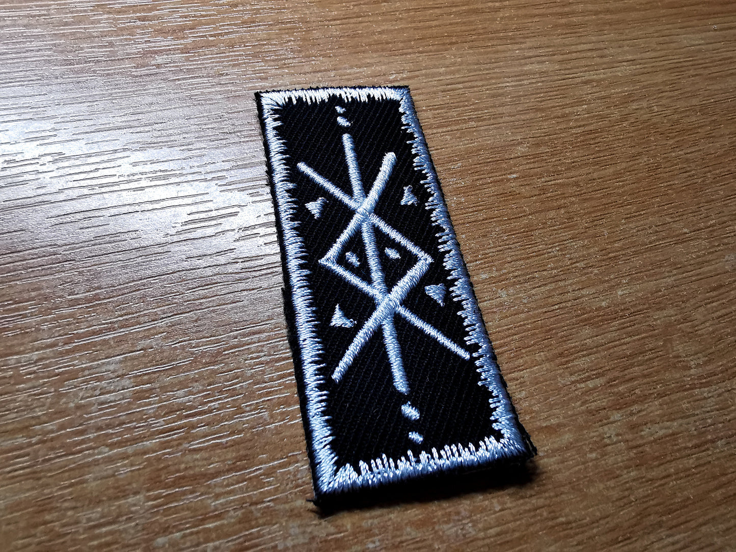 Protection Bindrune Smaller Viking Patch Iron On Embroidered Norse Heathenry Bind Runes