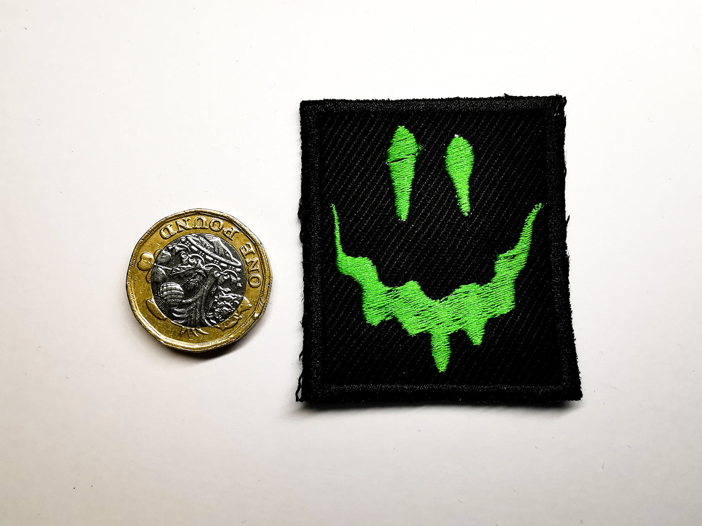 Melting Face Embroidered Patch Emerald Green