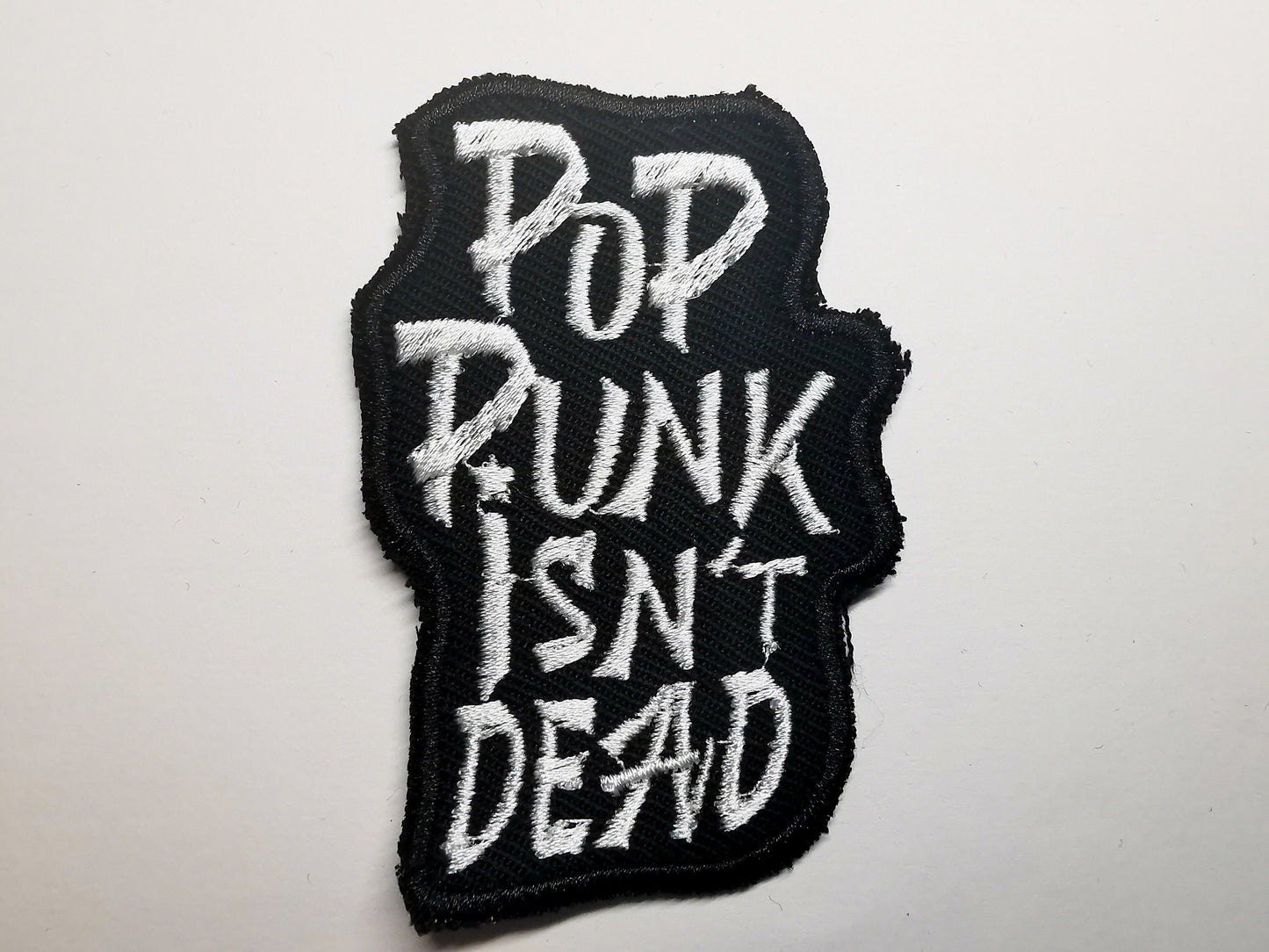 Pop Punk Isn't Dead Embroidered Iron On Patch Pop Punk 2022 Revival MGK Yung