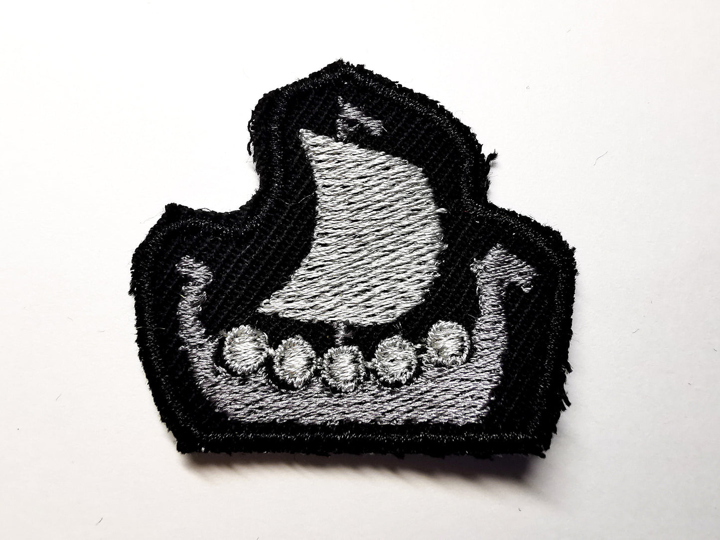 TINY Longship Longboat Viking Ship Valhalla Norse Viking Iron on Embroidered Patch Contour